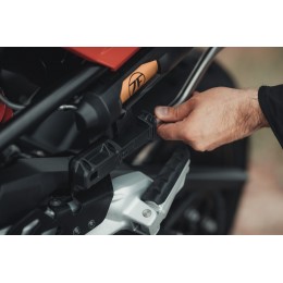 SW-Motech PRO BLAZE седло набор - черный. Ямаха МТ-09 (13-16).