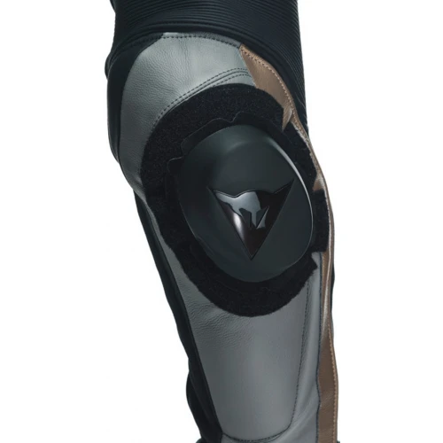 Dainese Avro 4 Двухкомнатный кожаный костюм для мотоциклов
